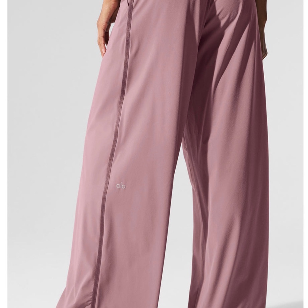 ALO Breezy Pants